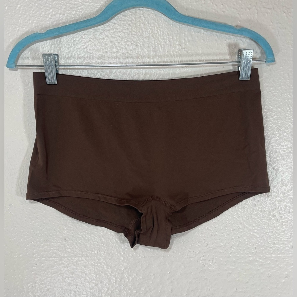 Skims Soft Soothing Seamless Boy Short in Cocoa Women’s 1X